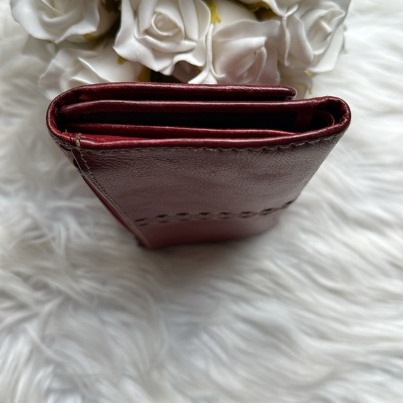 FOSSIL Soft Leather Trifold Billfold Wallet Deep Red Crimson with Stitching - Picture 5 of 12